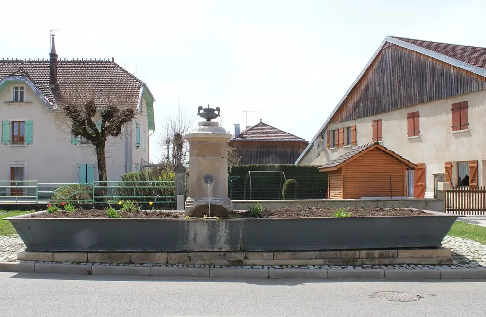 Goux-les-Usiers Fontaine