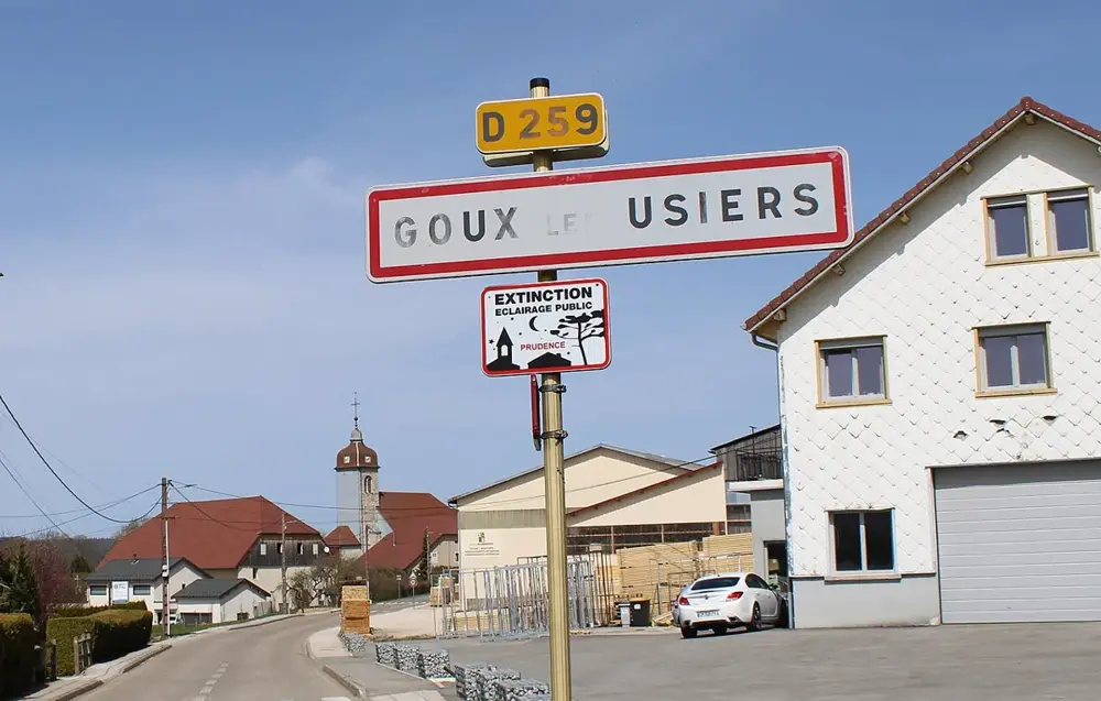 Goux-les-Usiers Entrée