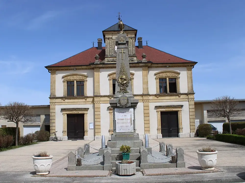 Goux-les-Usiers Mairie